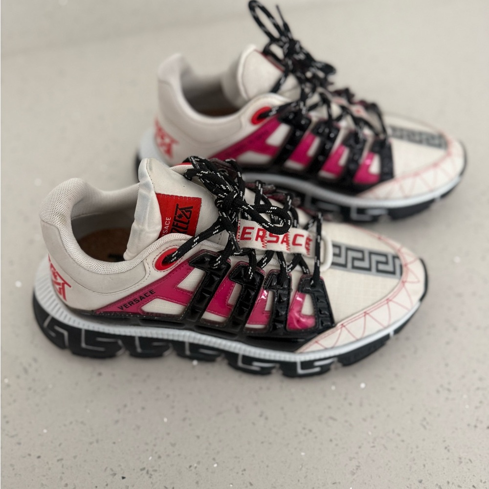 Versace Trigreca Sneaker Size 40